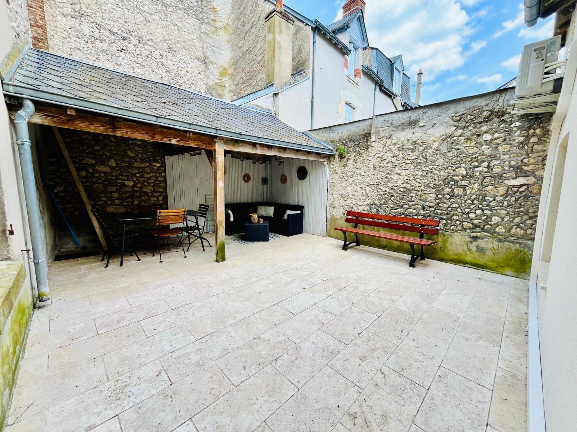 2 Suites, Cour Privee, Climatisation, Le Nid De Blois Vienne Εξωτερικό φωτογραφία